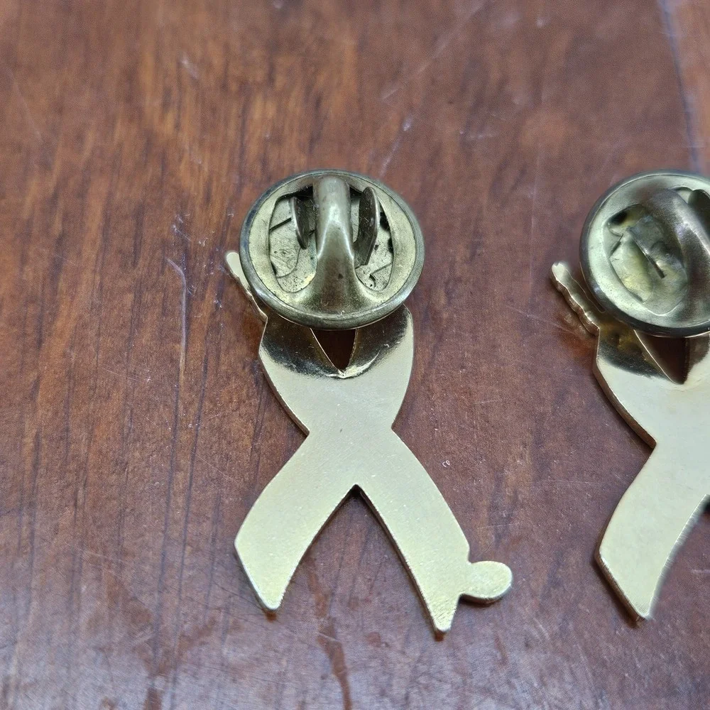 Pink Ribbon Breast Cancer‎ Awareness Golf Club Lapel Pin Gold Tone Set Of 3